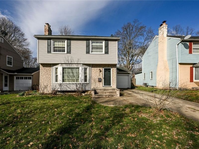 202 Westover Drive , Akron, OH 44313 Photo 4