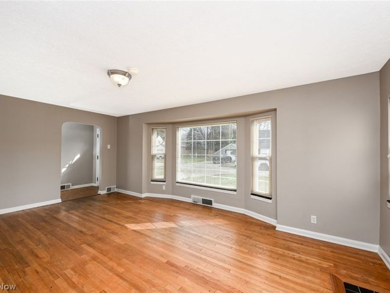 202 Westover Drive , Akron, OH 44313 Photo 9