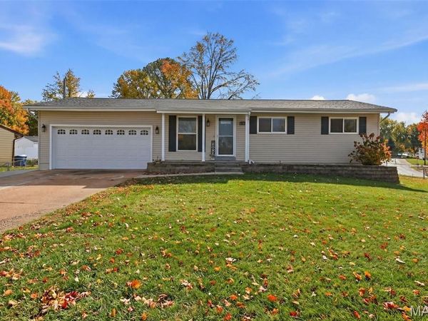 3762 Calef Drive, St Louis, MO 63125