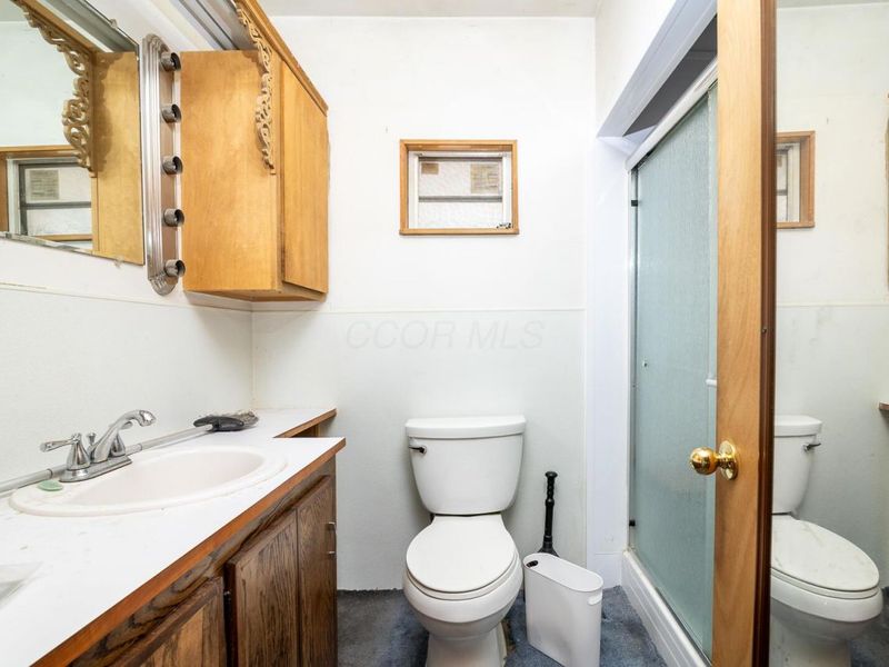 3453 Eisenhower Road, Columbus, OH 43224 Photo 12