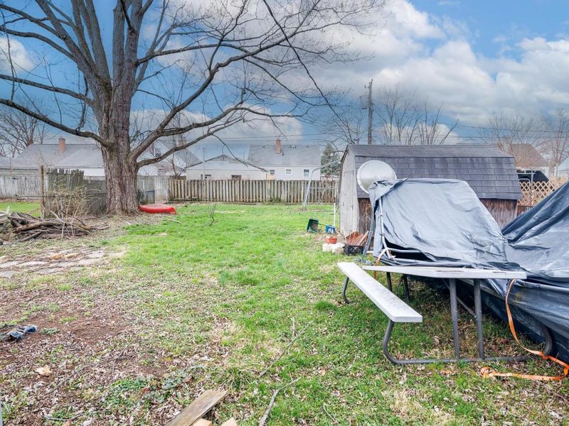 3453 Eisenhower Road, Columbus, OH 43224 Photo 21