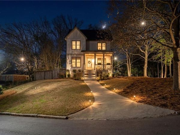 2090 Claude Street NW, Atlanta, GA 30318