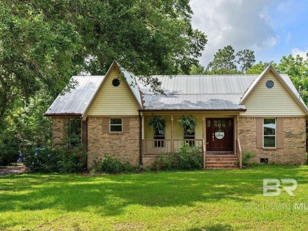 10624 Pecan Drive, Fairhope, AL 36532