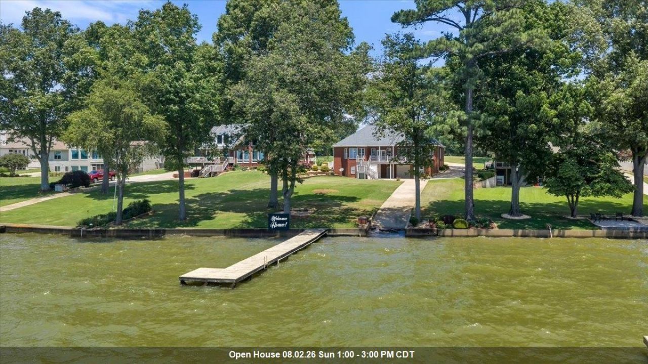 12632 Lookingbill Ln Athens, AL 35611