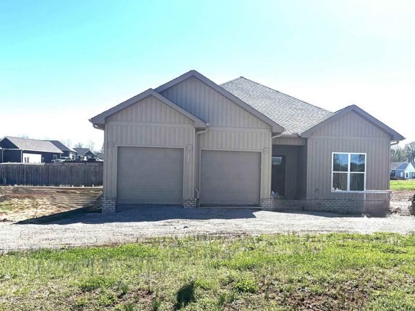 8836 River Road Drive, Muscle Shoals, AL