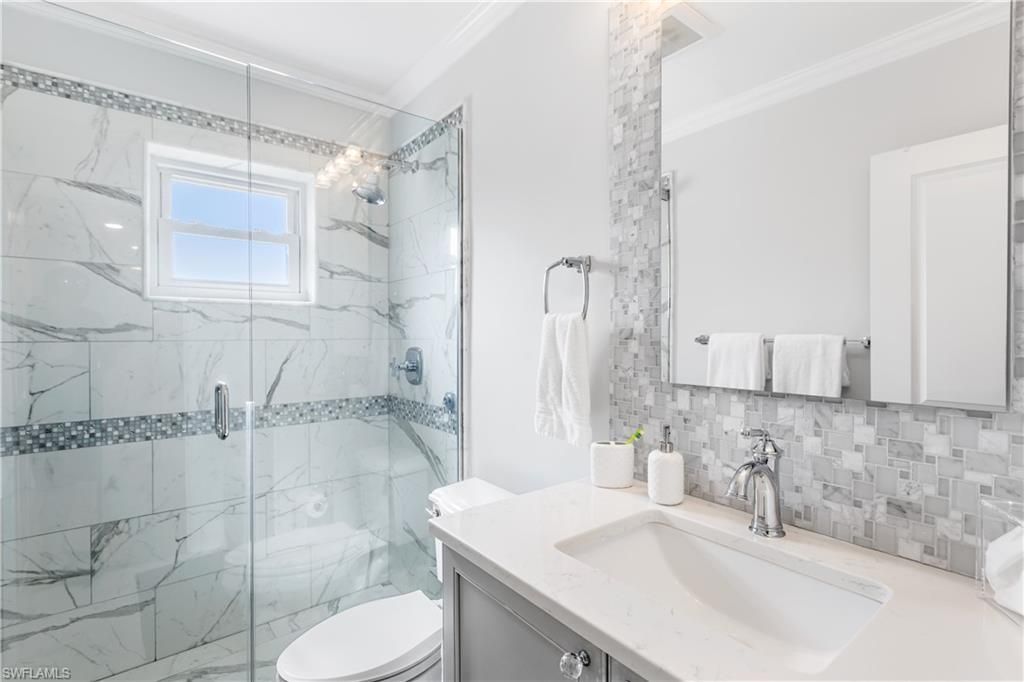 940 3rd St S, Unit 201, Naples, FL 34102 Photo