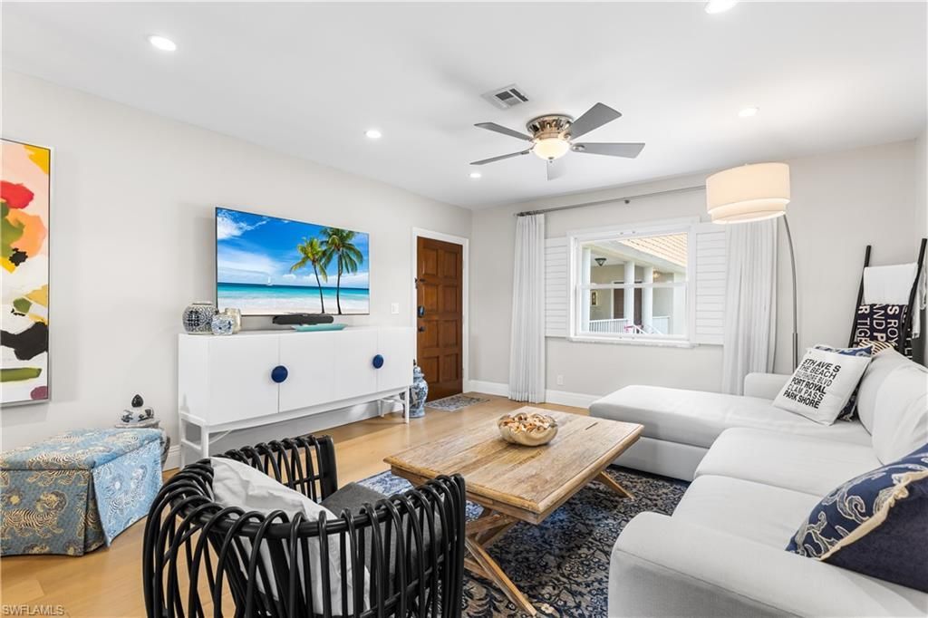 940 3rd St S, Unit 201, Naples, FL 34102 Photo