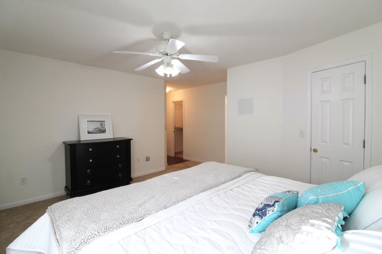 4676 Fringetree Dr. Photo 13