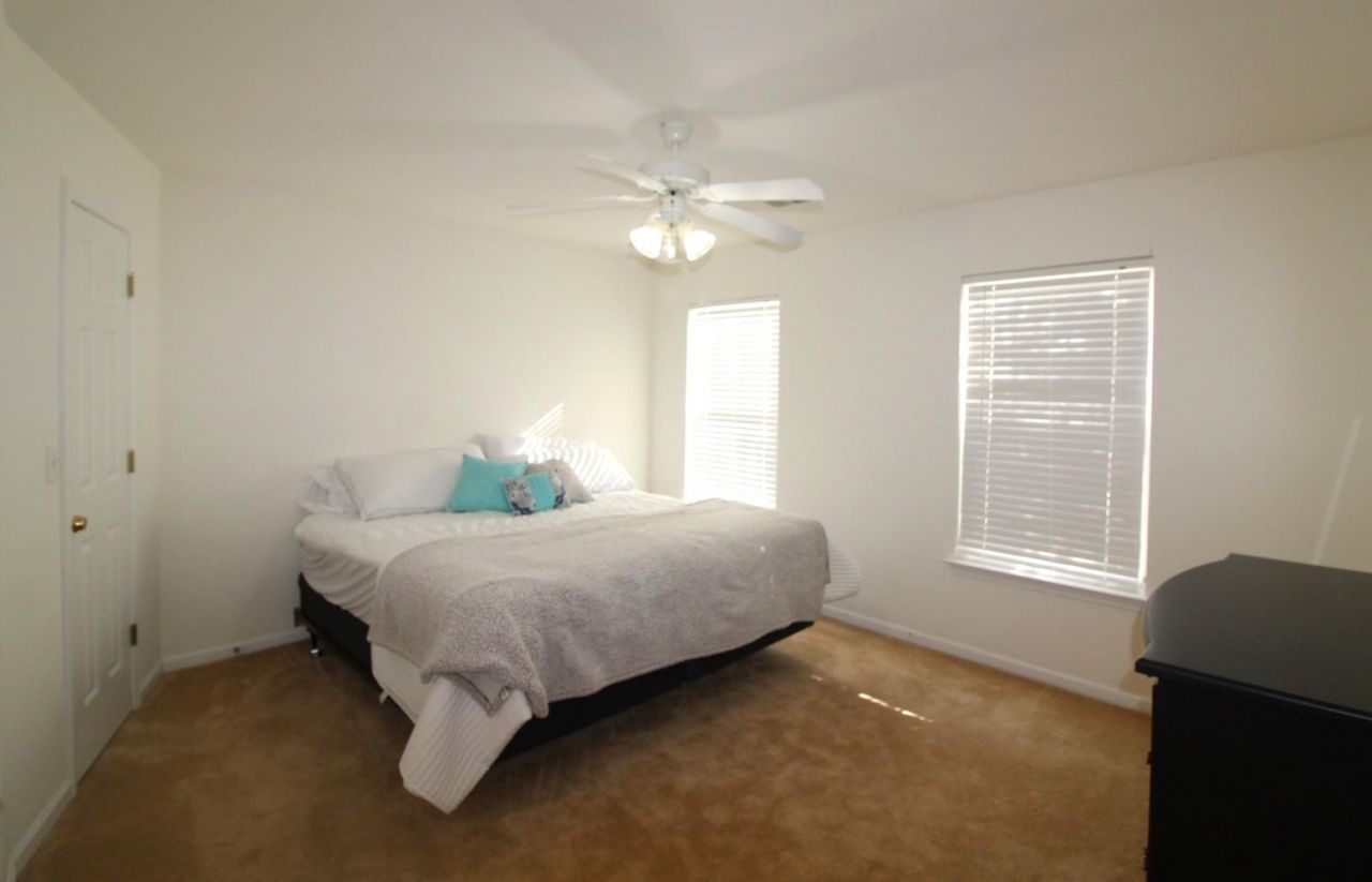 4676 Fringetree Dr. Photo 15