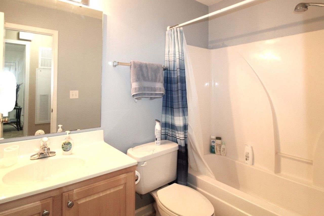 4676 Fringetree Dr. Photo 19