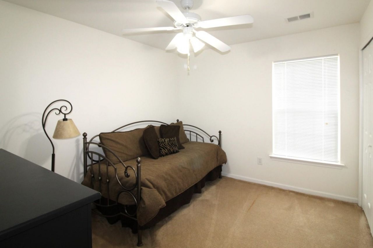 4676 Fringetree Dr. Photo 21