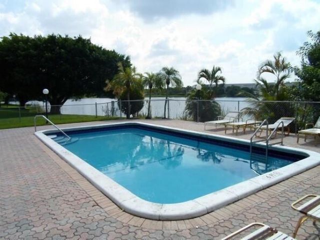 3280 Spanish Moss Terrace, Unit 103, Lauderhill, FL 33319 Photo