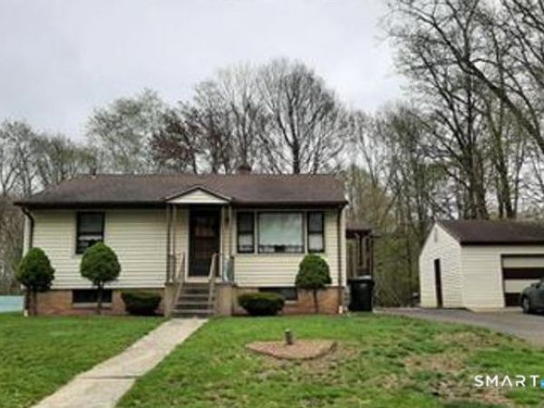 6 Saunders, Prospect, CT 06712