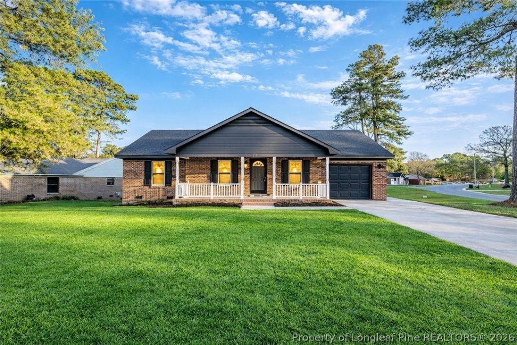 5199 Goldeneye Court, Fayetteville, NC 28303 Main Photo