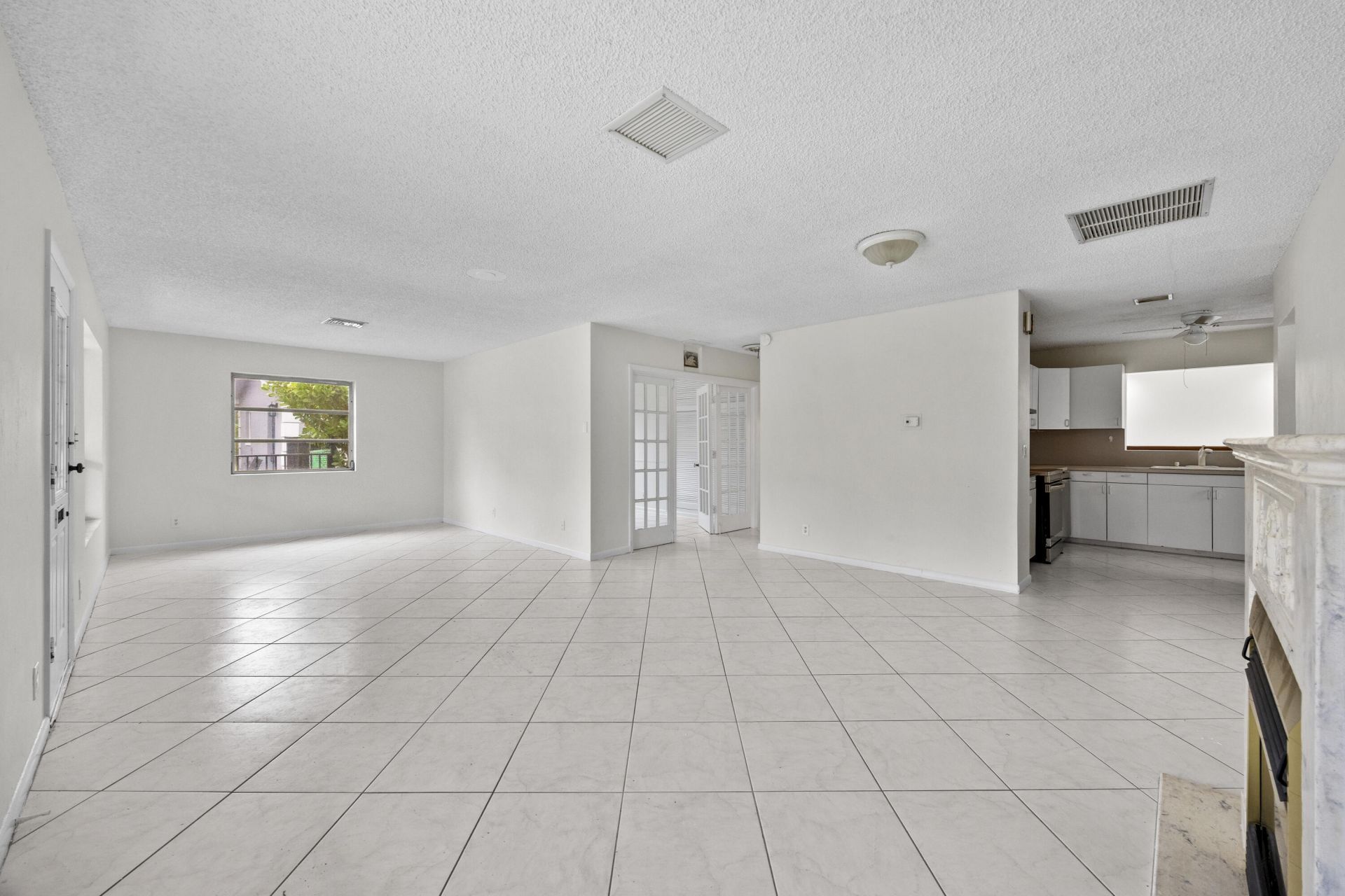 1828 N Palmway, Lake Worth Beach, FL 33460 Photo