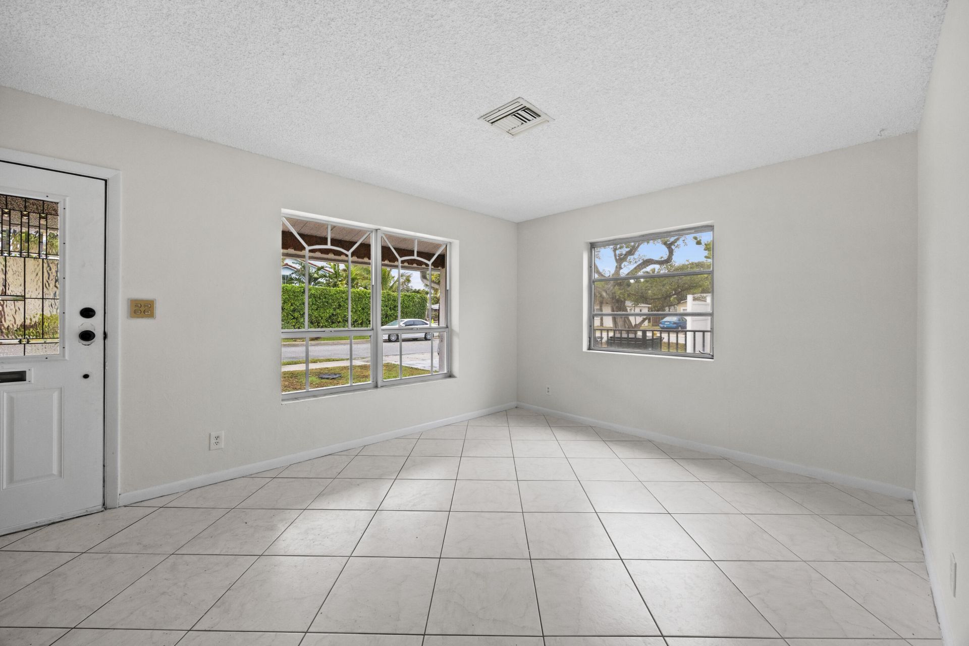 1828 N Palmway, Lake Worth Beach, FL 33460 Photo