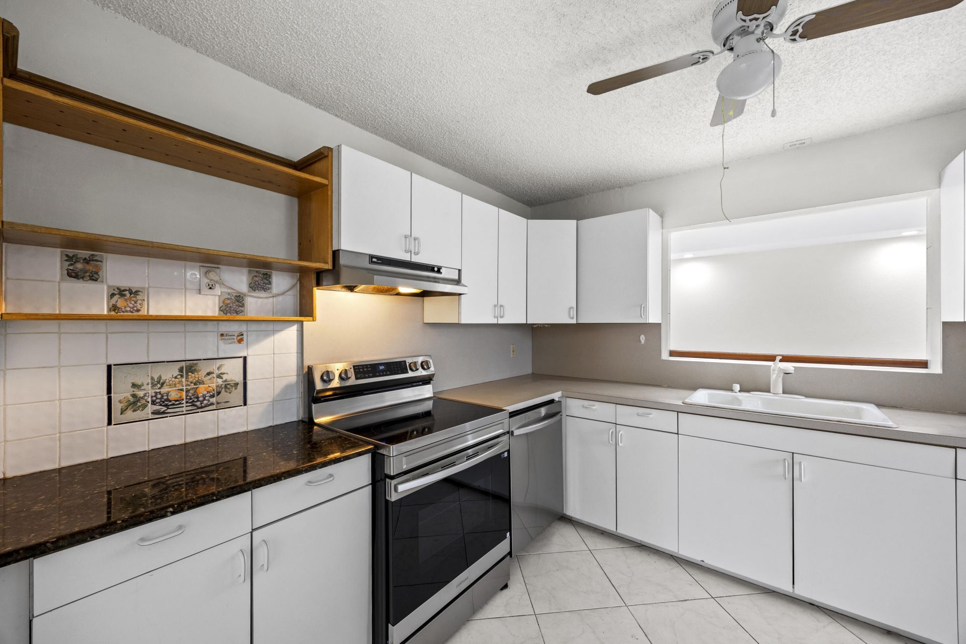 1828 N Palmway, Lake Worth Beach, FL 33460 Photo