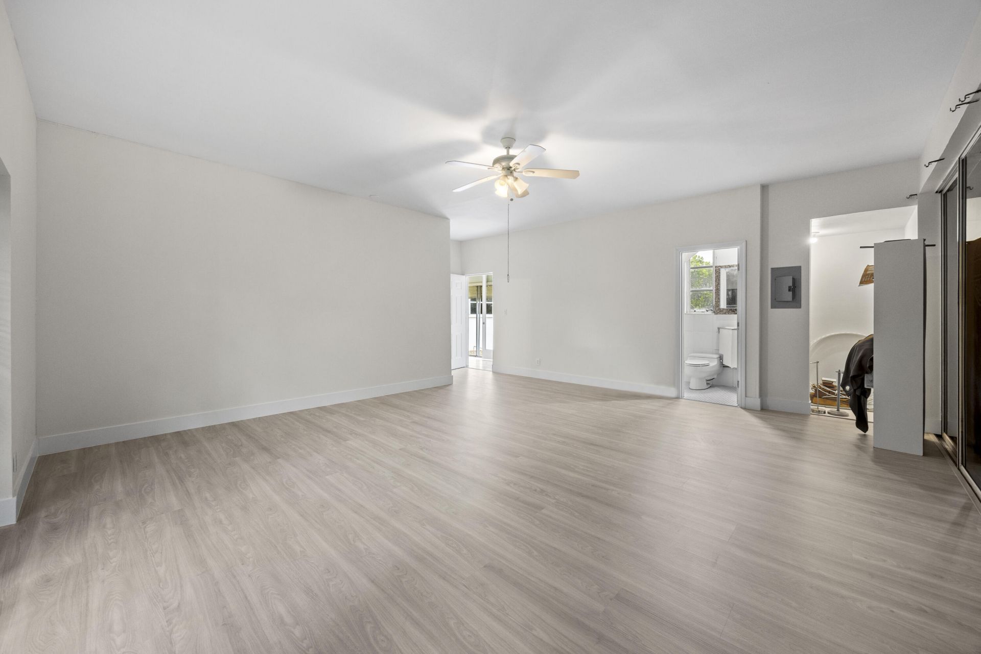 1828 N Palmway, Lake Worth Beach, FL 33460 Photo