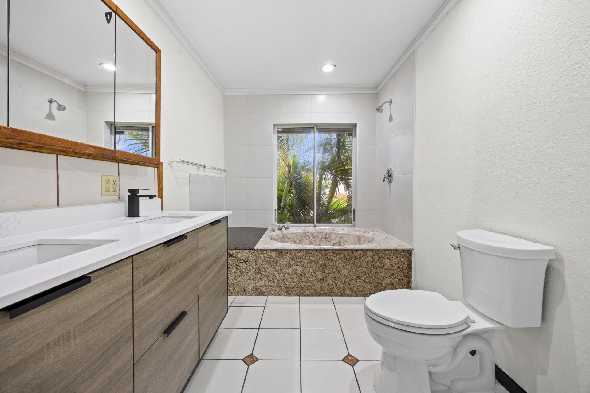 1828 N Palmway, Lake Worth Beach, FL 33460 Photo