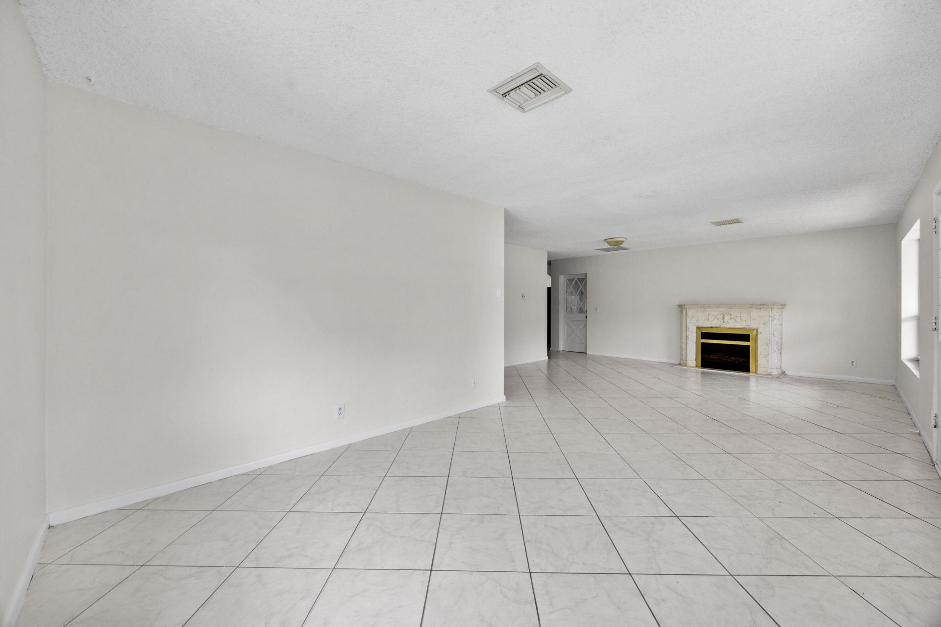1828 N Palmway, Lake Worth Beach, FL 33460 Photo