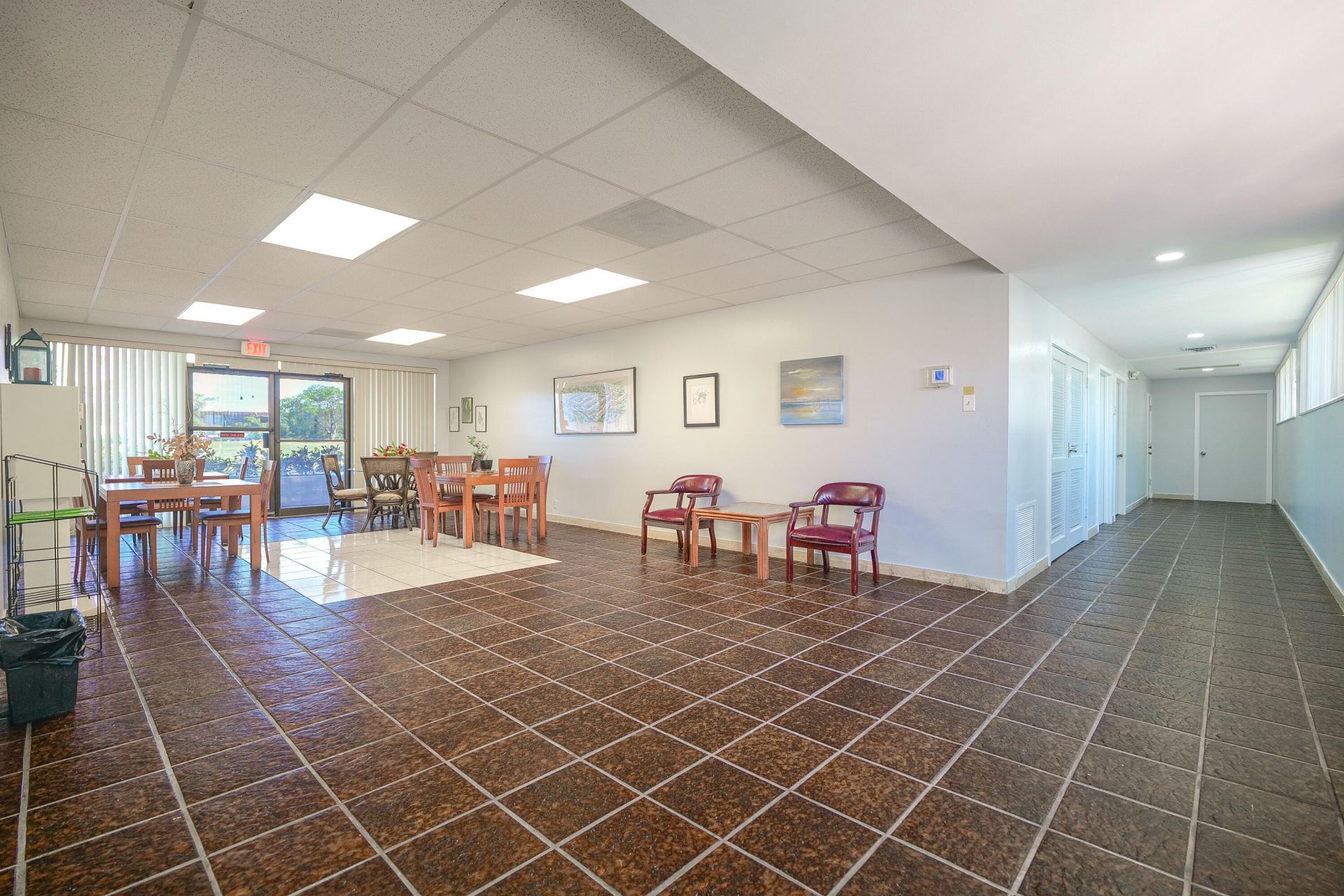 3531 Inverrary Drive, Unit 105, Lauderhill, FL 33319 Photo