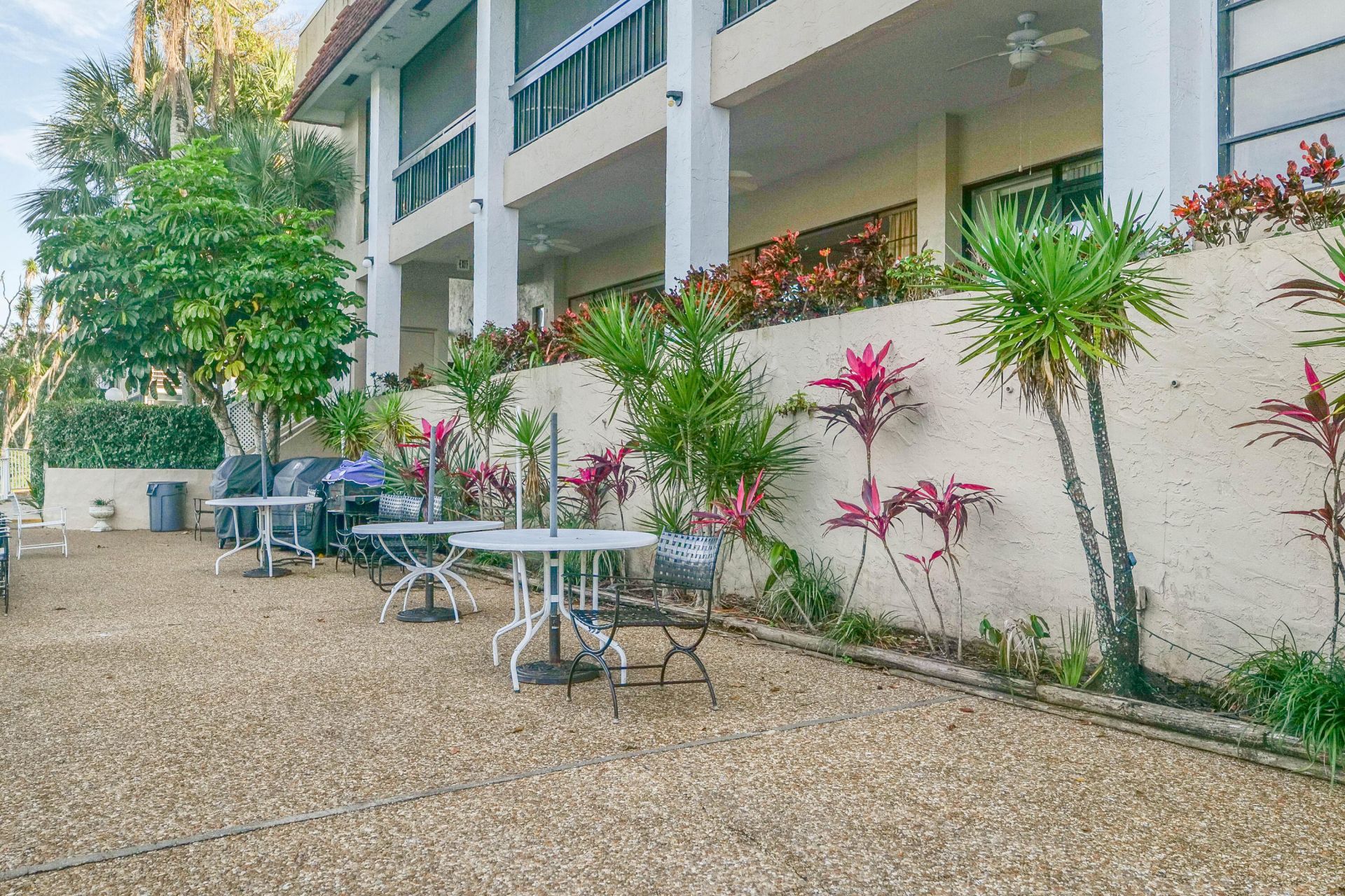 3531 Inverrary Drive, Unit 105, Lauderhill, FL 33319 Photo