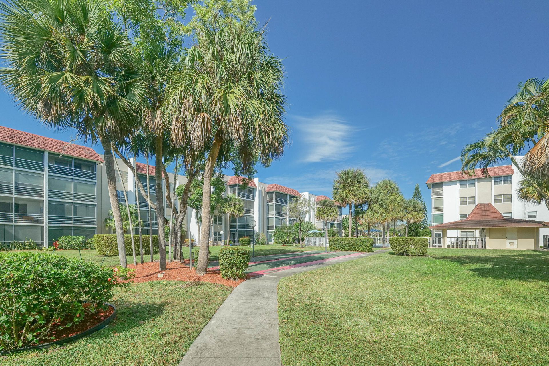 3531 Inverrary Drive, Unit 105, Lauderhill, FL 33319 Photo