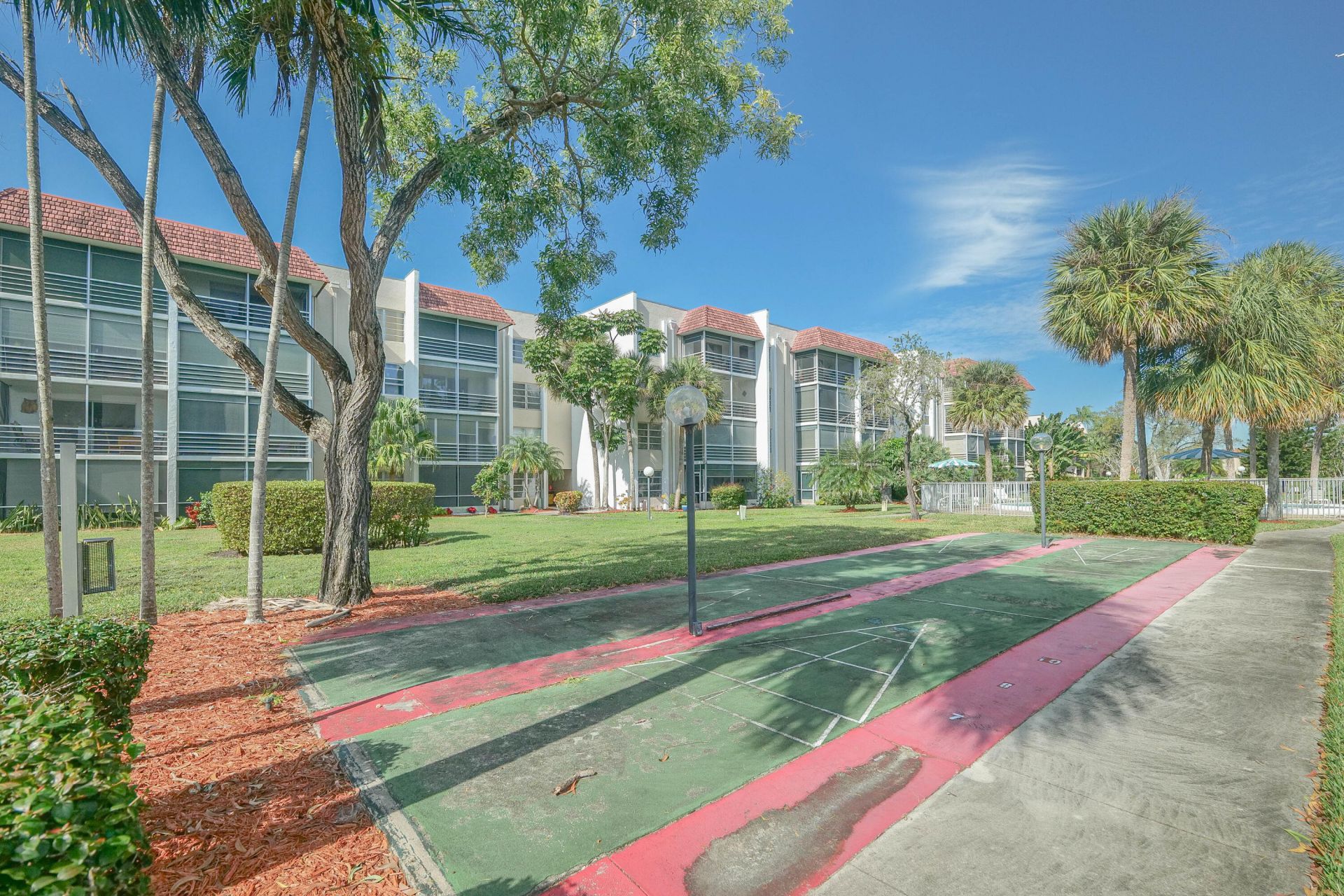 3531 Inverrary Drive, Unit 105, Lauderhill, FL 33319 Photo