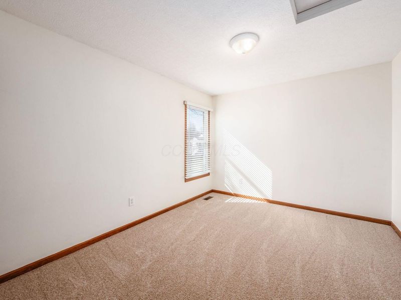 5287 Genoa Farms Boulevard, Westerville, OH 43082 Photo 18