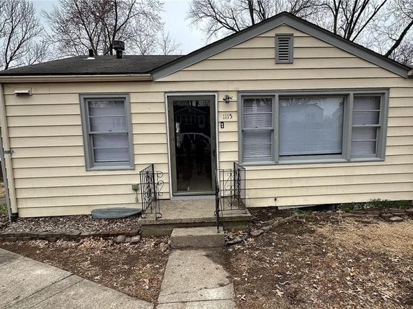 1115 Dakota Street, Leavenworth, KS 66048