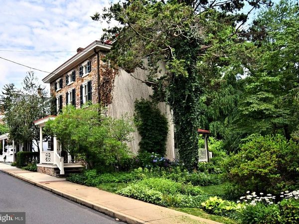 53 N CHURCH STREET, DOYLESTOWN, PA 18901