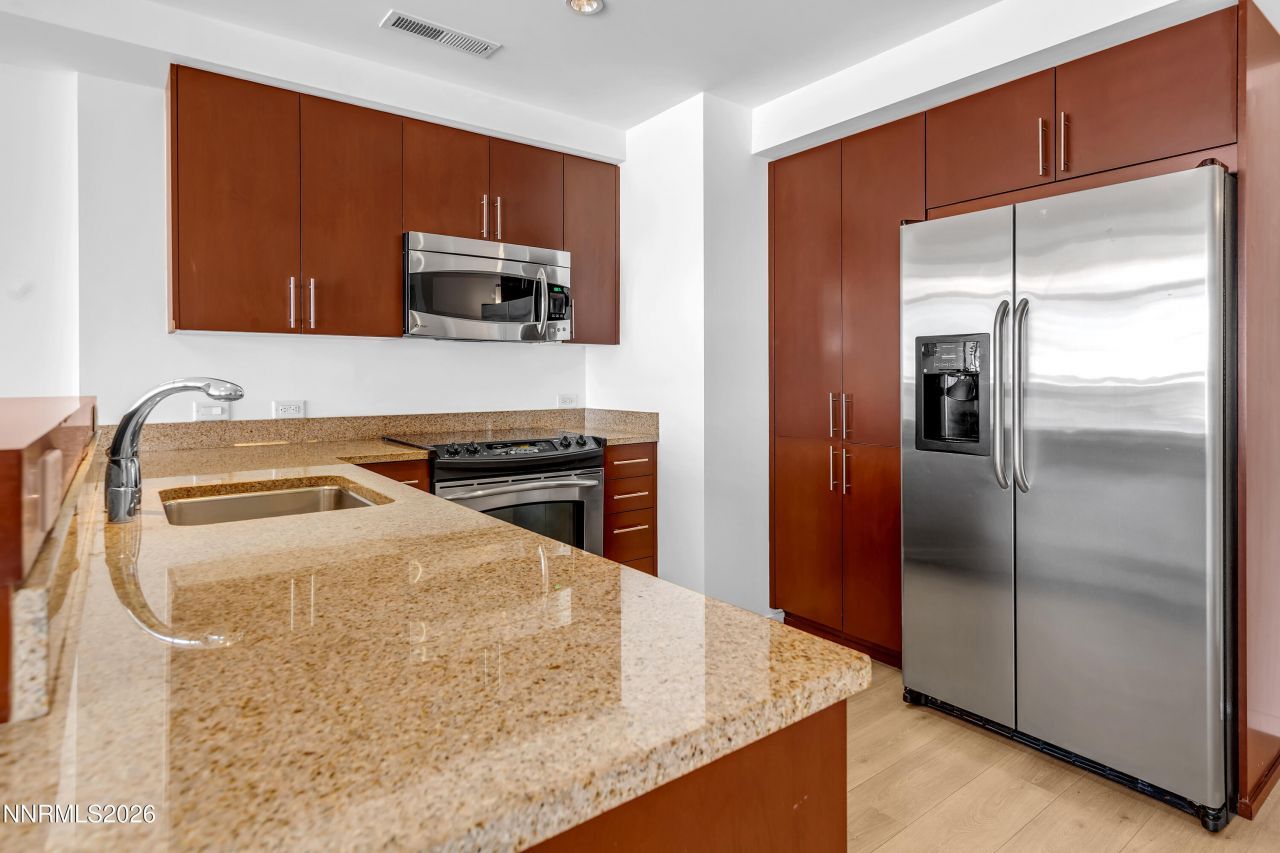 255 N Sierra Street, Unit 511, Reno, NV 89501 Photo