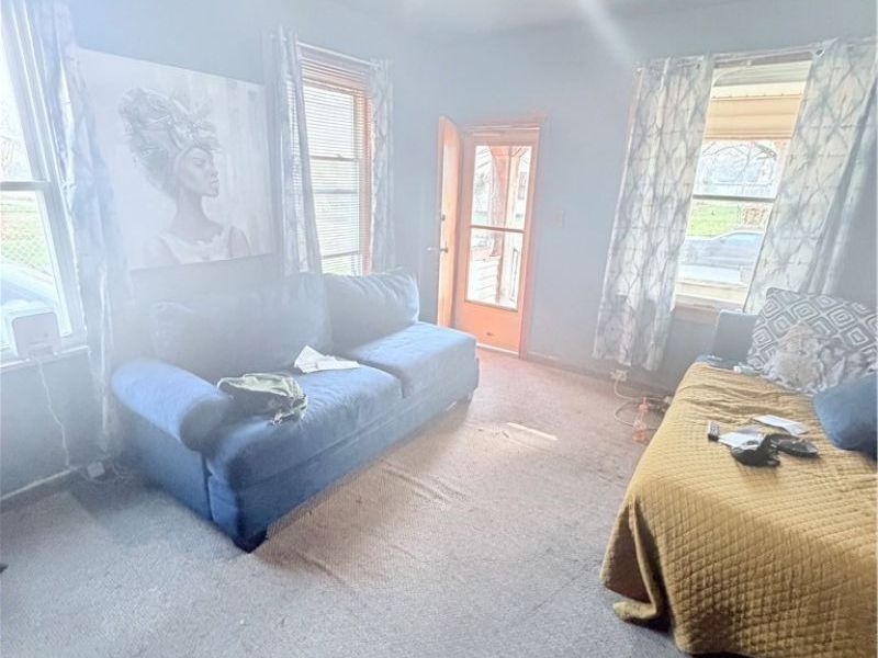 3692 E 52nd Street , Cleveland, OH 44105 Photo 2