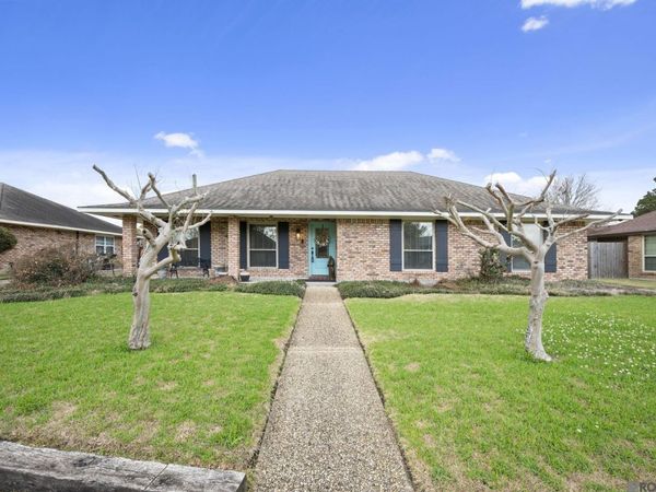 4920 Woodlyn Dr, Baton Rouge, LA 70816
