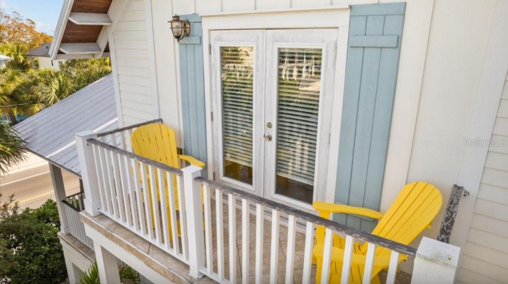 117 Willow Avenue, Anna Maria, FL 34216 Photo