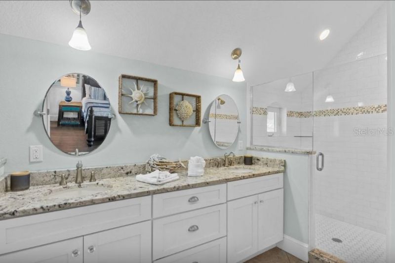 117 Willow Avenue, Anna Maria, FL 34216 Photo