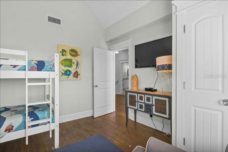 117 Willow Avenue, Anna Maria, FL 34216 Photo