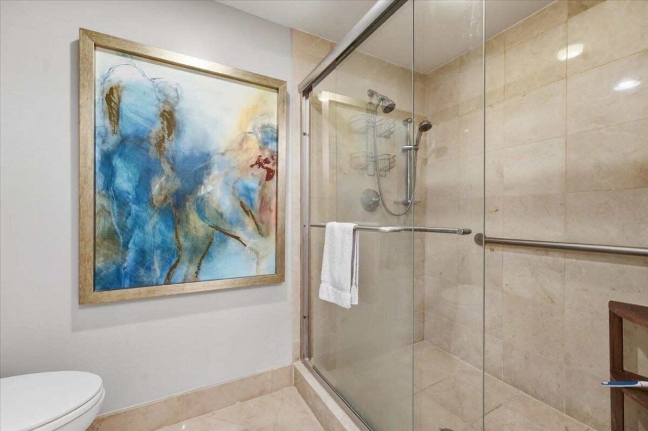 3100 N Ocean Boulevard, Unit 407, Fort Lauderdale, FL 33308 Photo