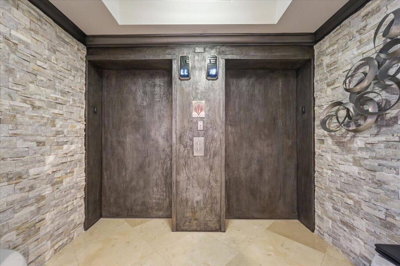 3100 N Ocean Boulevard, Unit 407, Fort Lauderdale, FL 33308 Photo