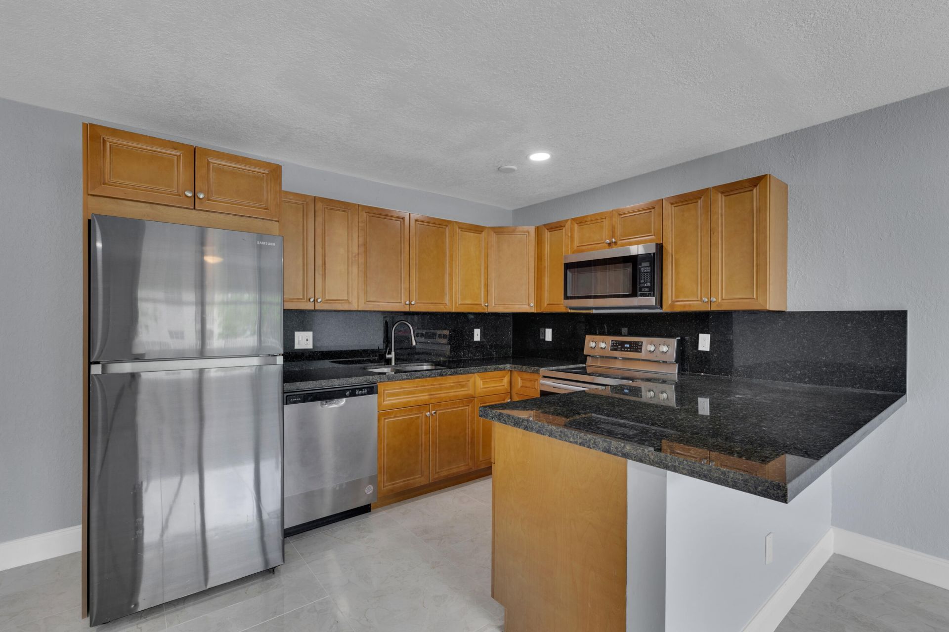 800-802 SW 6th Court, Pompano Beach, FL 33060 Photo