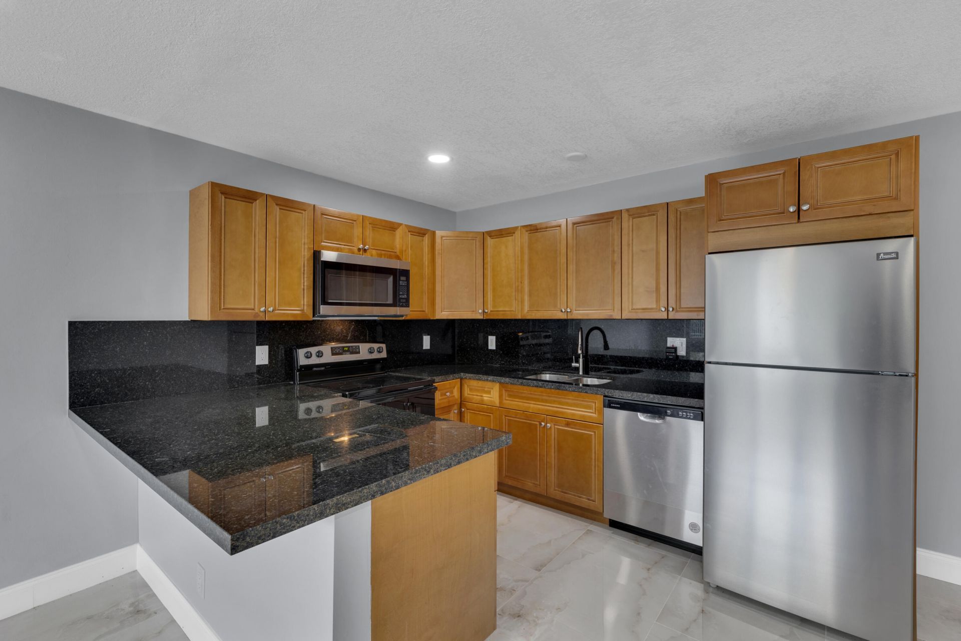 800-802 SW 6th Court, Pompano Beach, FL 33060 Photo