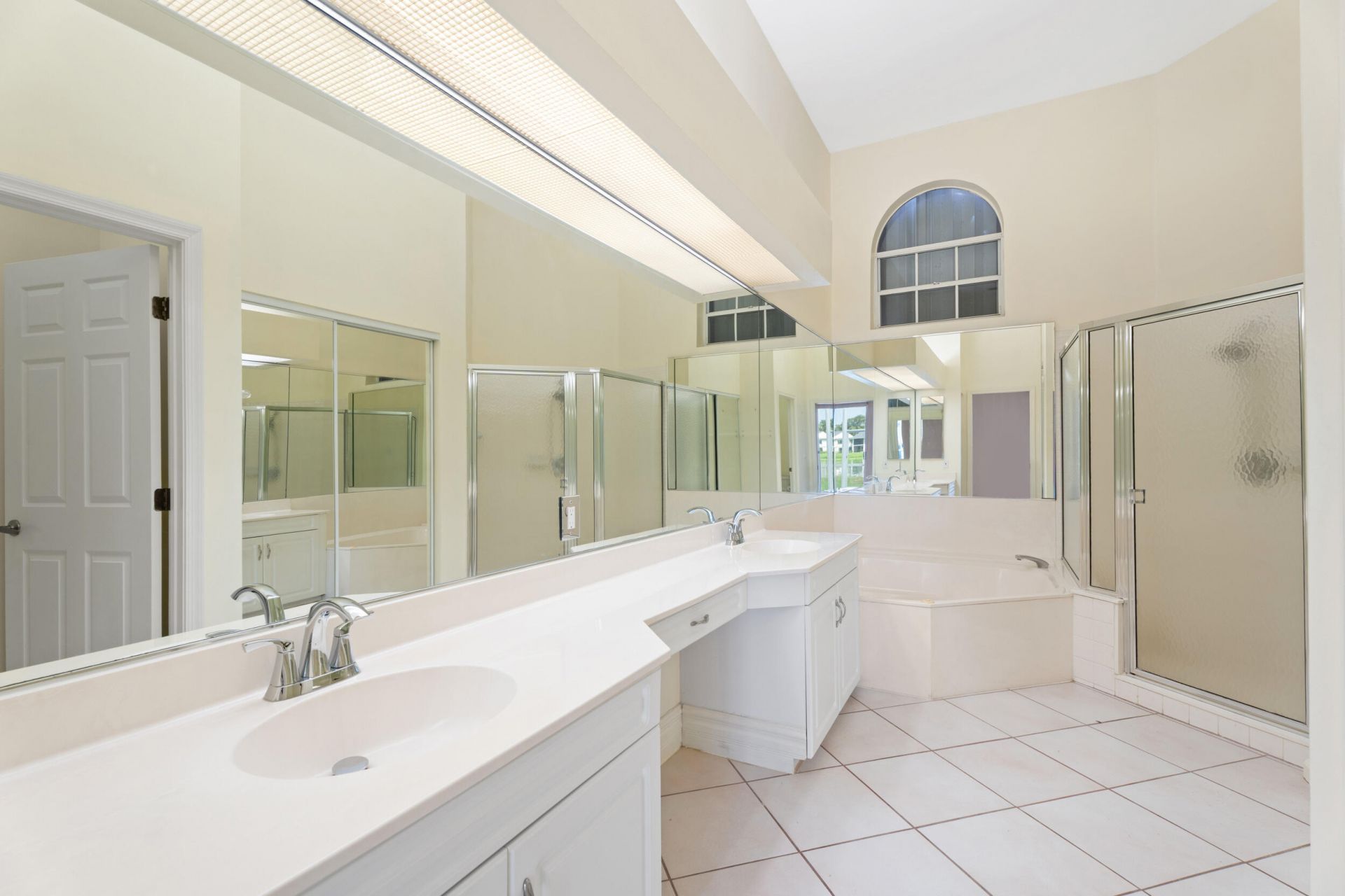 6938 Briarlake Circle, West Palm Beach, FL 33418 Photo