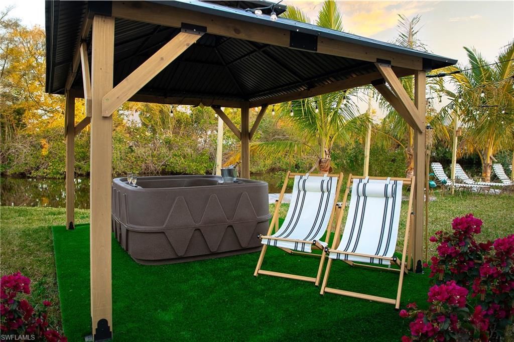 528 14th St N, Naples, FL 34102 Photo