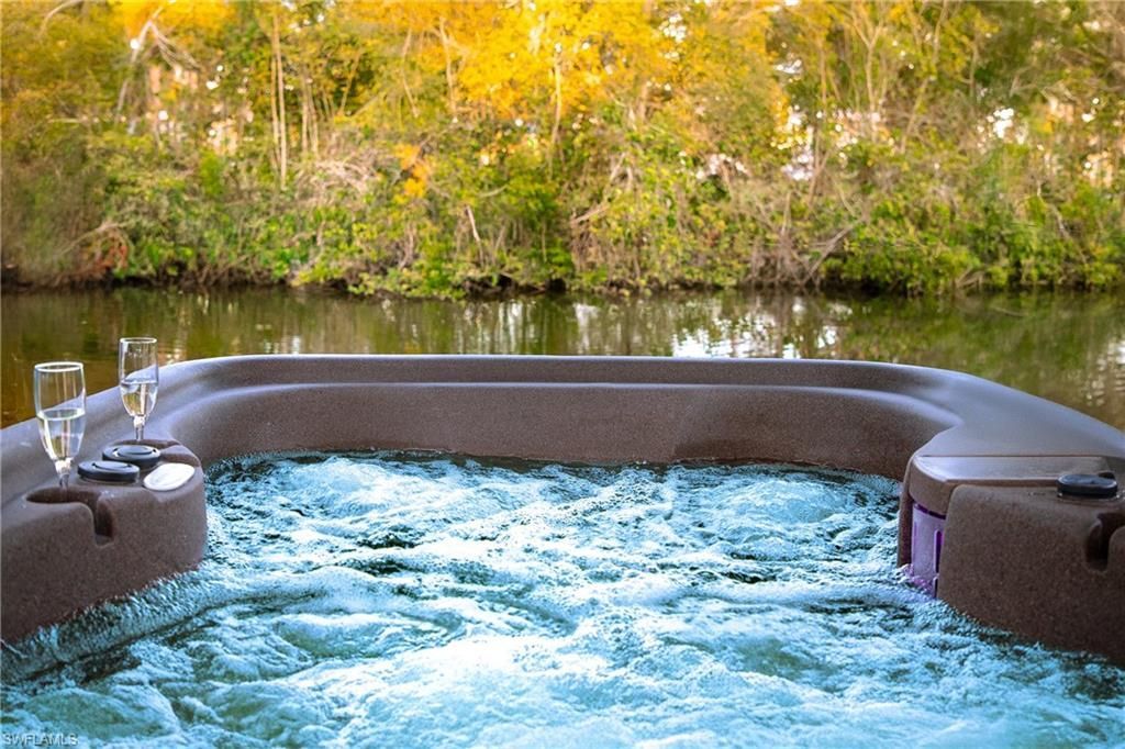 528 14th St N, Naples, FL 34102 Photo