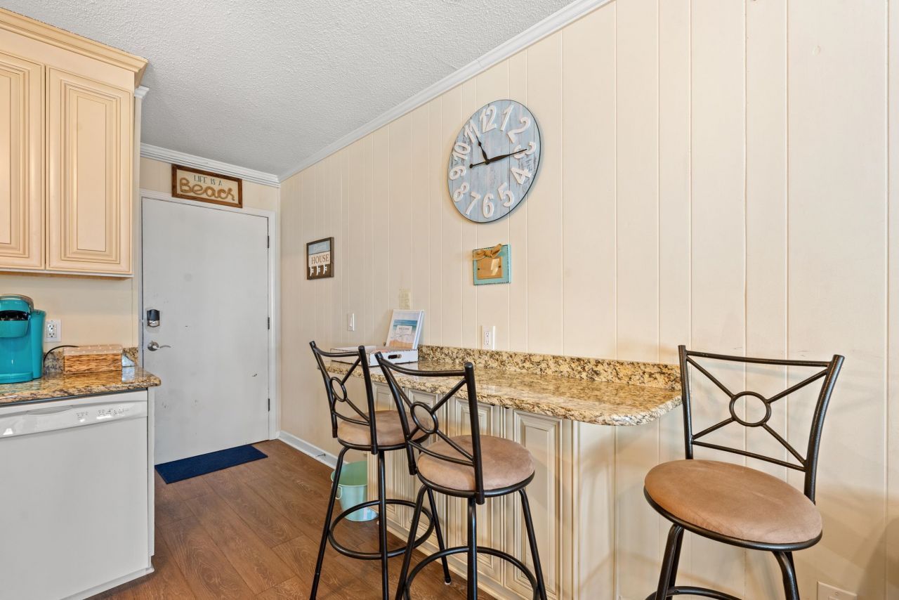 191 Maison Dr.  Photo 6