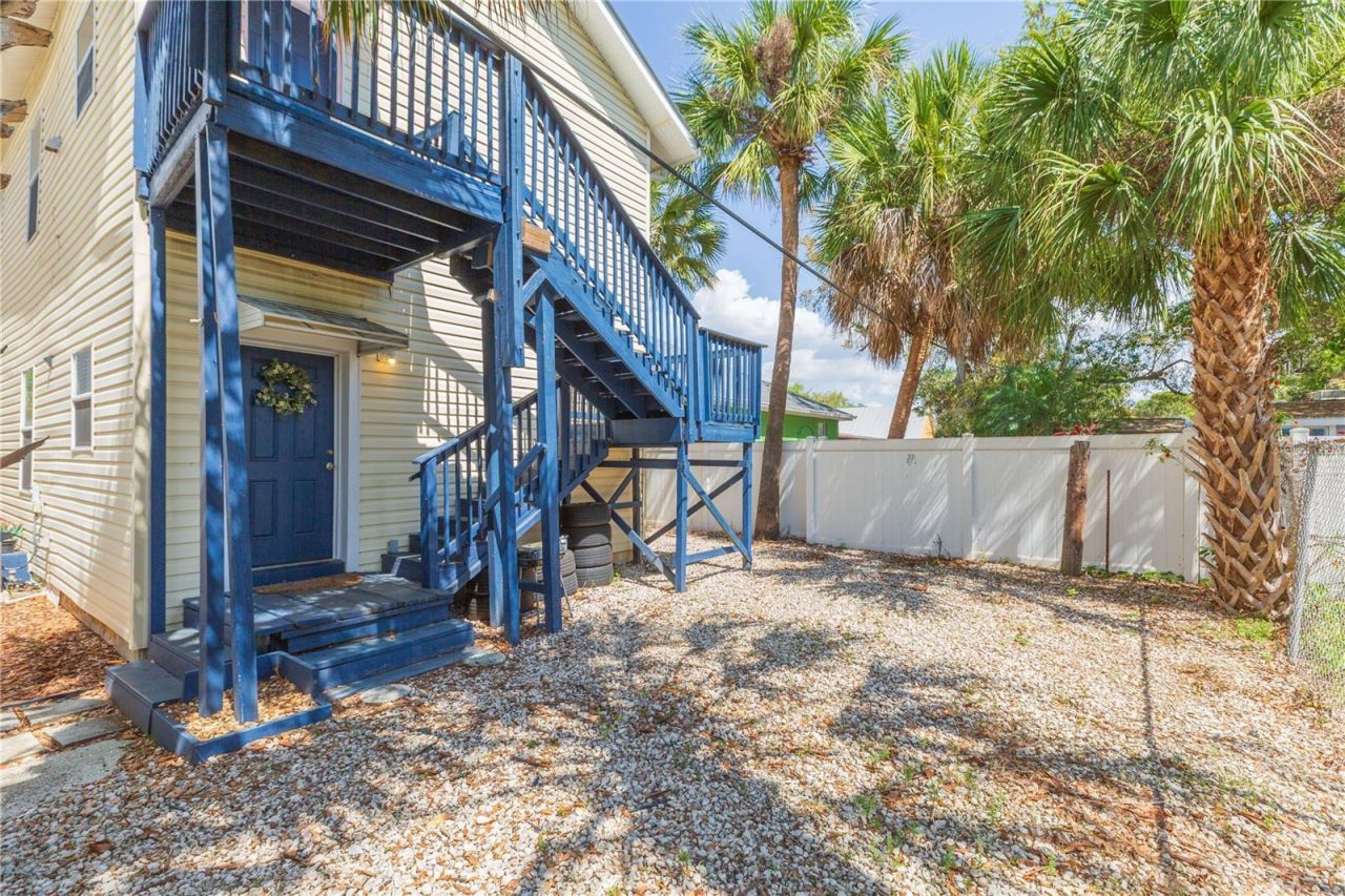 2322 W Cherry Street , Tampa, FL 33607 Photo