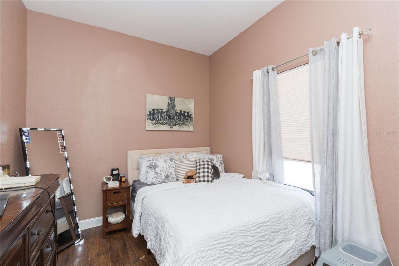 2322 W Cherry Street , Tampa, FL 33607 Photo