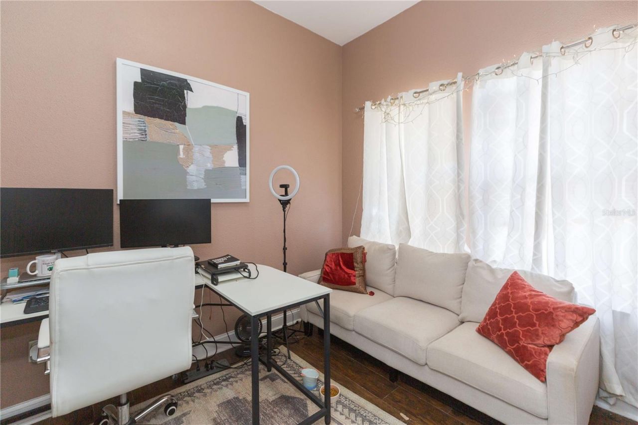 2322 W Cherry Street , Tampa, FL 33607 Photo