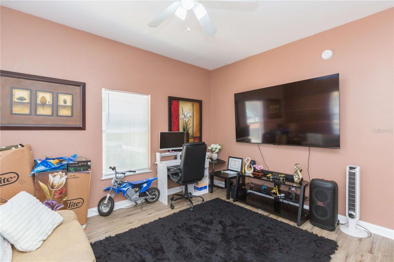 2322 W Cherry Street , Tampa, FL 33607 Photo