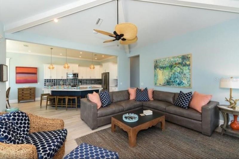 903 Gulf Drive S, Bradenton Beach, FL 34217 Photo